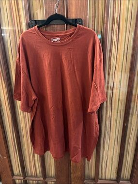 Duluth Trading Co Women's Rust Short Sleeve Crew Tee